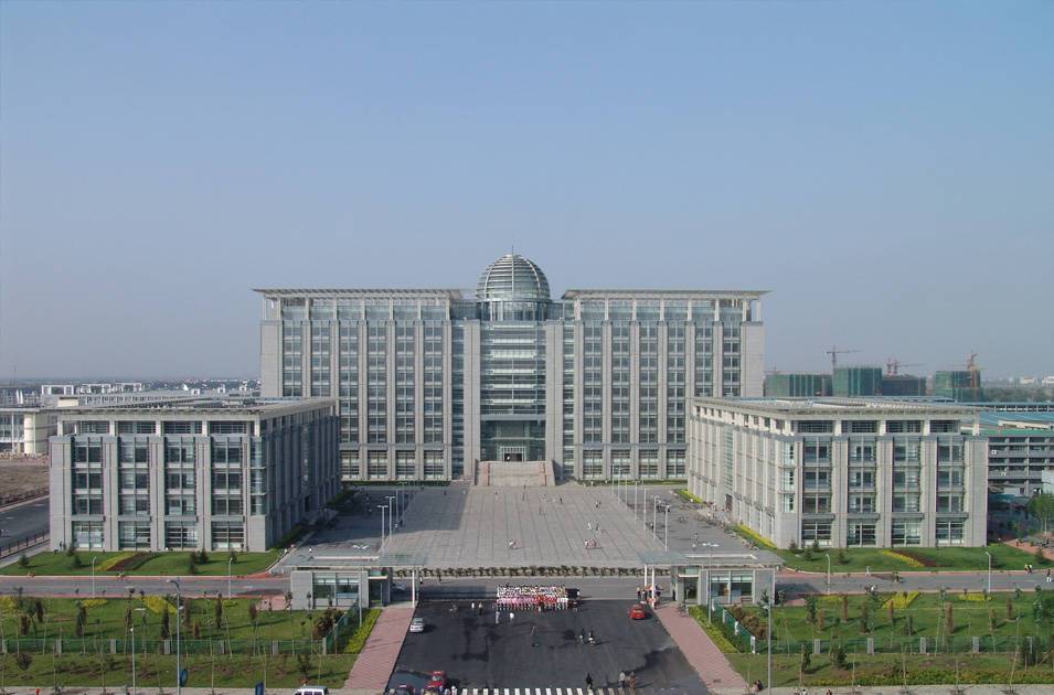 天津职业技术师范学院